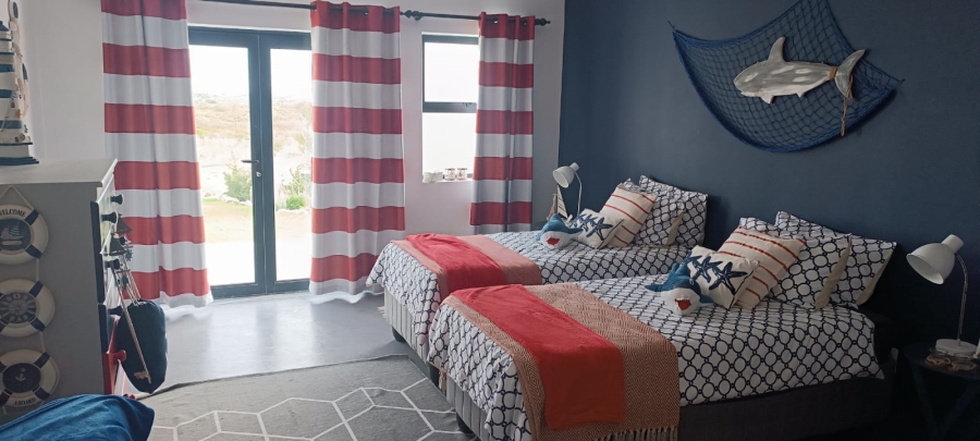 7 Bedroom Property for Sale in Jacobsbaai Western Cape